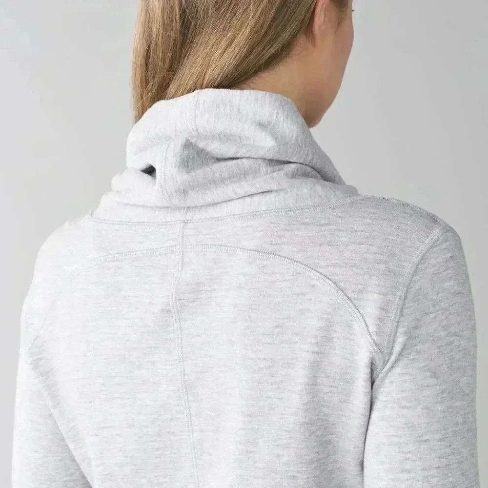 Lululemon In A Cinch Long Sleeve Pullover Sweater Reversible Grey Women's Medium - Picture 3 of 15